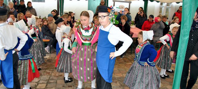 Frühlingsfest im Zeißighof – „Bei schönem Wetter kann ja jeder feiern!“